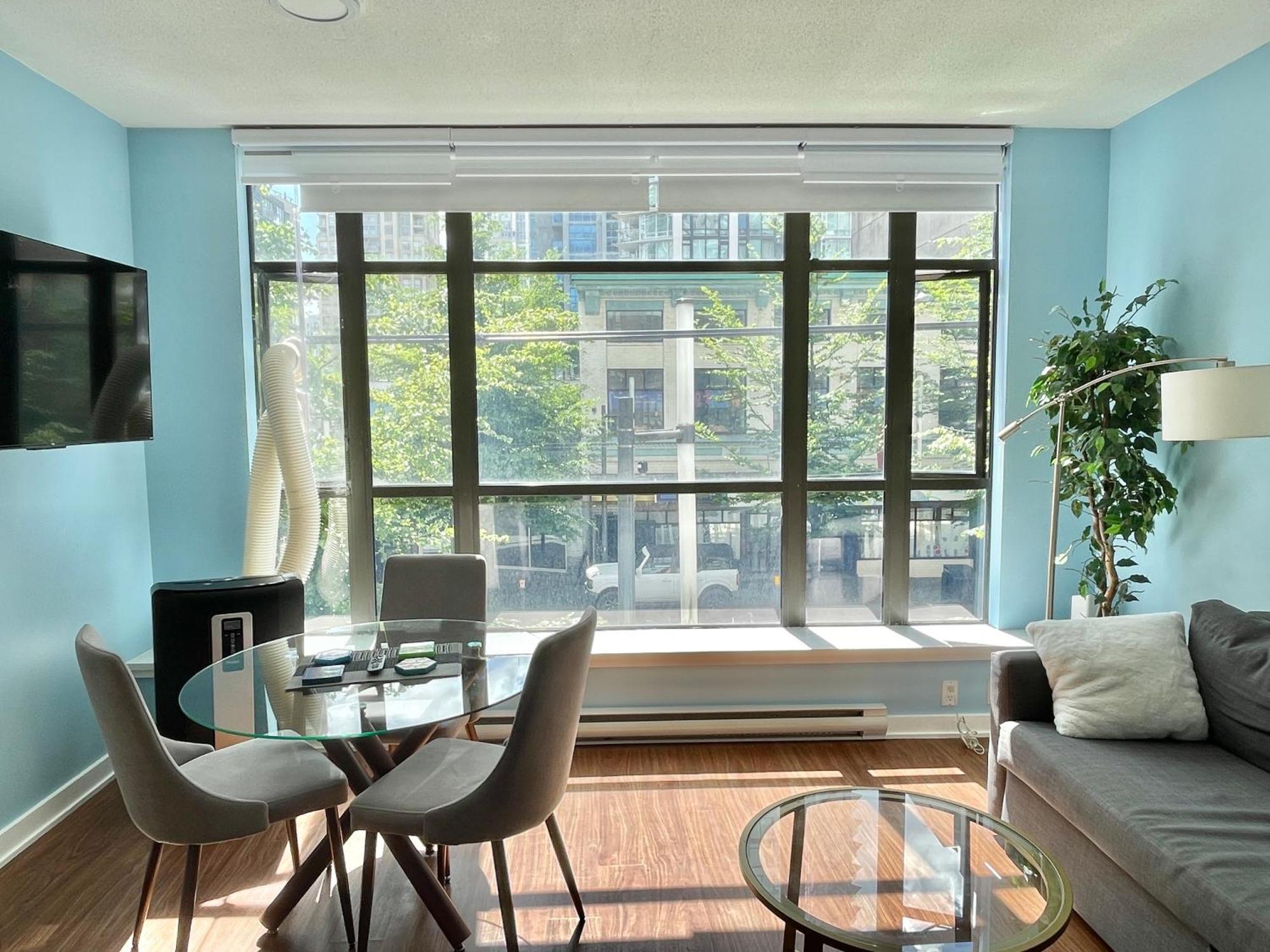 Downtown 1Br Condo At Granville Strip Near English Bay Vancouver Eksteriør billede
